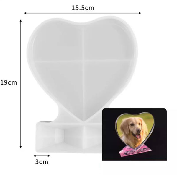 RESIN MOULD HEART FRAME